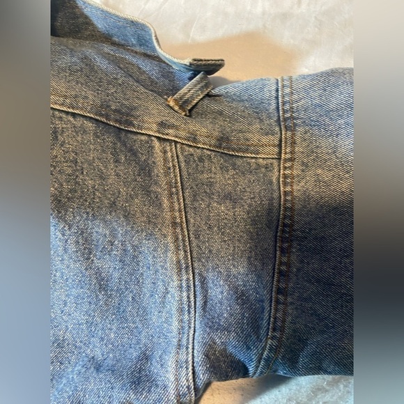 Vintage 1990s Blue Creek Acid Wash Denim Full Length Jean Jacket Fall Outerwear - Picture 10 of 12